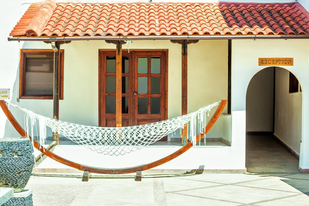 Xenios Possidi Paradise Hotel ภายนอก รูปภาพ